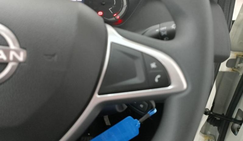 
								Nissan Magnite 1.0 Visia full									