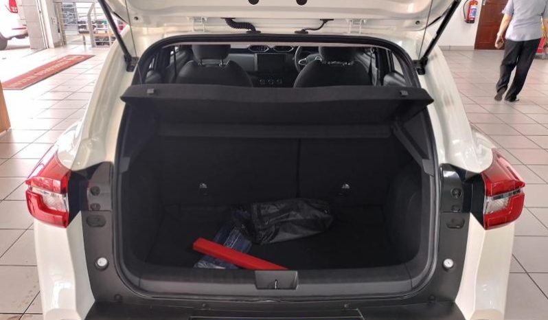 
								Nissan Magnite 1.0 Visia full									