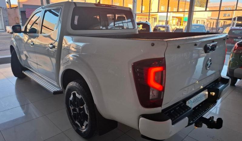 
								Nissan Navara 2.5D Le 4X2 D Cab At full									