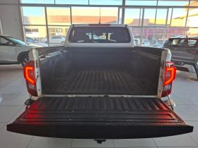 Nissan Navara 2.5D Le 4X2 D Cab At