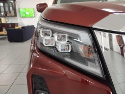 
										Nissan Navara 2.5D Le Plus D Cab 4X2 At full									