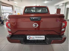 Nissan Navara 2.5D Le Plus D Cab 4X2 At