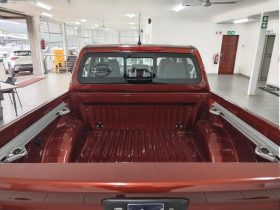 Nissan Navara 2.5D Le Plus D Cab 4X2 At