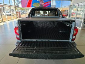 Nissan Navara 2.5D Pro-4X Warrior D Cab 4X4 At