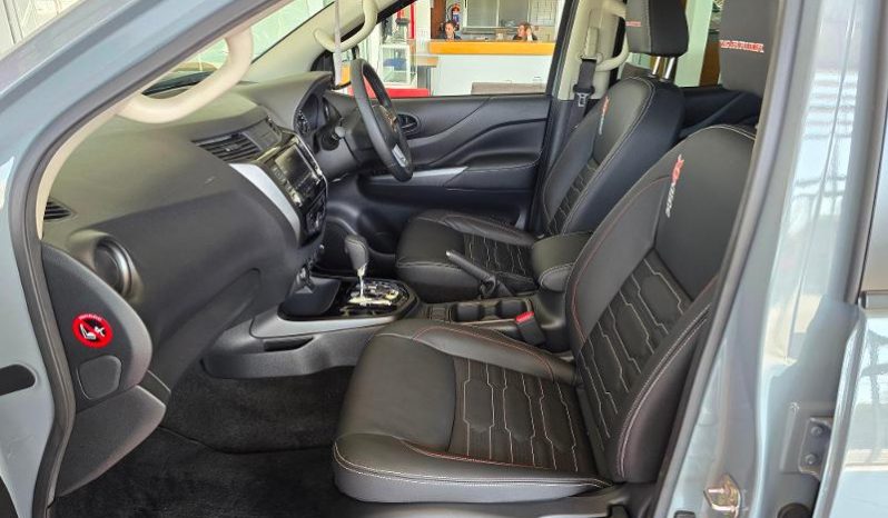 
								Nissan Navara 2.5D Pro-4X Warrior D Cab 4X4 At full									