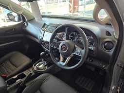 
										Nissan Navara 2.5D Pro-4X Warrior D Cab 4X4 At full									