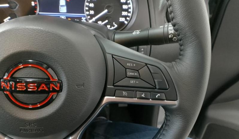 
								Nissan Navara 2.5D Pro-4X Warrior D Cab 4X4 At full									