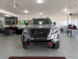 
										Nissan Navara 2.5D Pro-4X Warrior D Cab 4X4 At full									