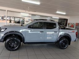 
										Nissan Navara 2.5D Pro-4X Warrior D Cab 4X4 At full									