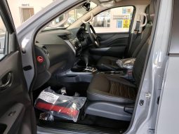 
										Nissan Navara 2.5D Pro-4X Warrior D Cab 4X4 At full									