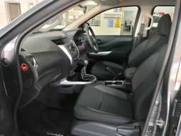 
										Nissan Navara 2.5D Se D Cab 4X4 full									
