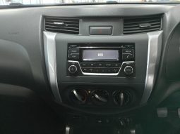 
										Nissan Navara 2.5D Se D Cab 4X4 full									