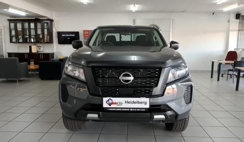 
								Nissan Navara 2.5D Se D Cab 4X4 full									