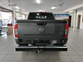 Nissan Navara 2.5D Se D Cab 4X4