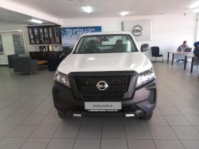 Nissan Navara 2.5D Xe S Cab 4X2