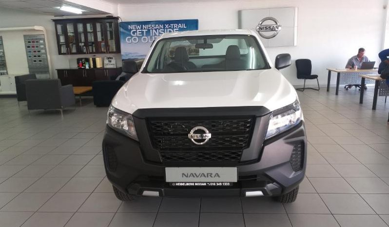 
								Nissan Navara 2.5D Xe S Cab 4X2 full									