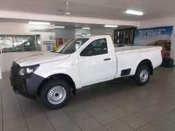 
										Nissan Navara 2.5D Xe S Cab 4X2 full									
