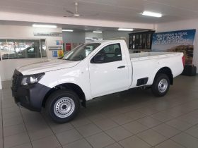 Nissan Navara 2.5D Xe S Cab 4X2