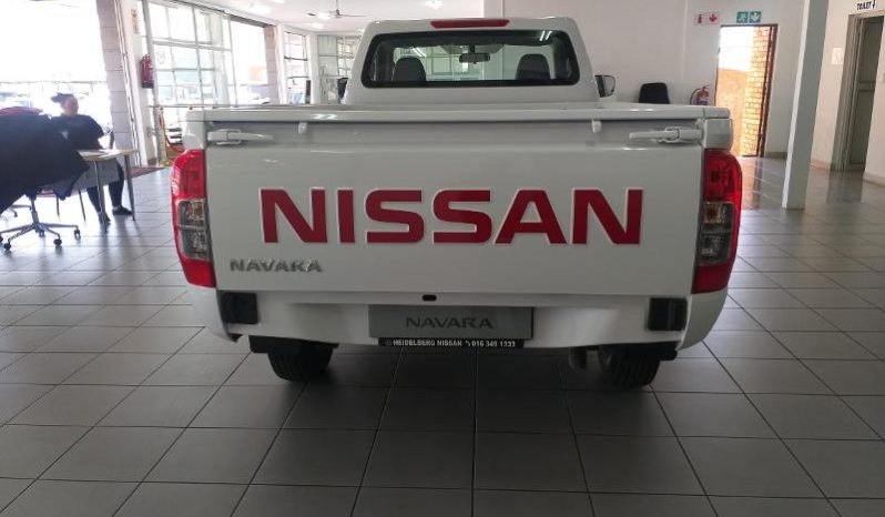
								Nissan Navara 2.5D Xe S Cab 4X2 full									
