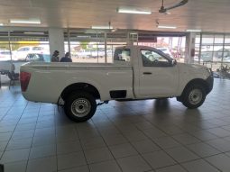 
										Nissan Navara 2.5D Xe S Cab 4X2 full									