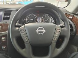 
										Nissan Patrol 5.6 V8 Le Premium full									