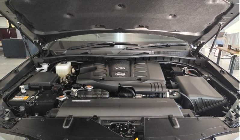 
								Nissan Patrol 5.6 V8 Le Premium full									