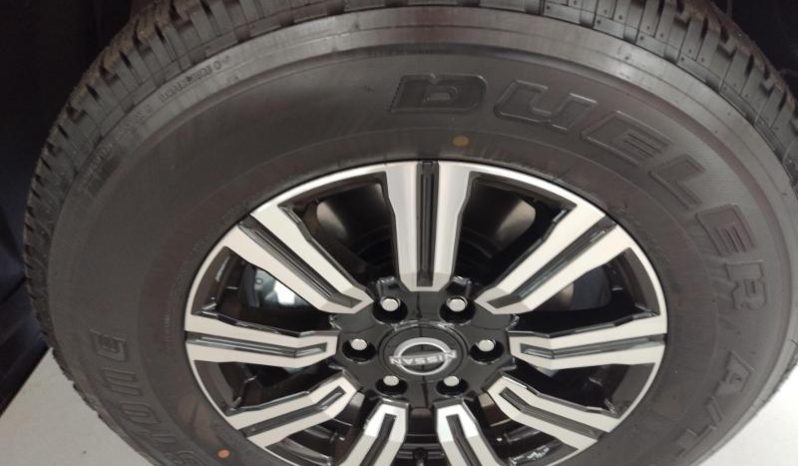 
								Nissan Patrol 5.6 V8 Le Premium full									