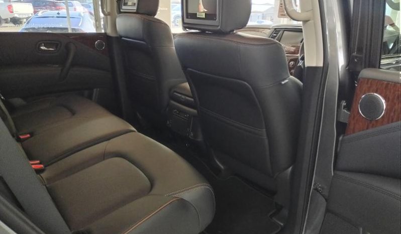 
								Nissan Patrol 5.6 V8 Le Premium full									