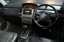 
										Nissan X-Trail 2.5 4X4 Se Cvt full									