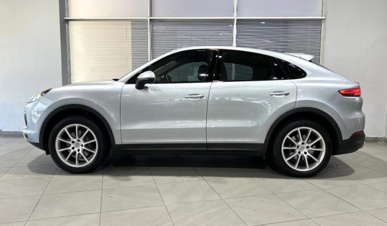 
								Porsche Cayenne Coupe Cayenne full									