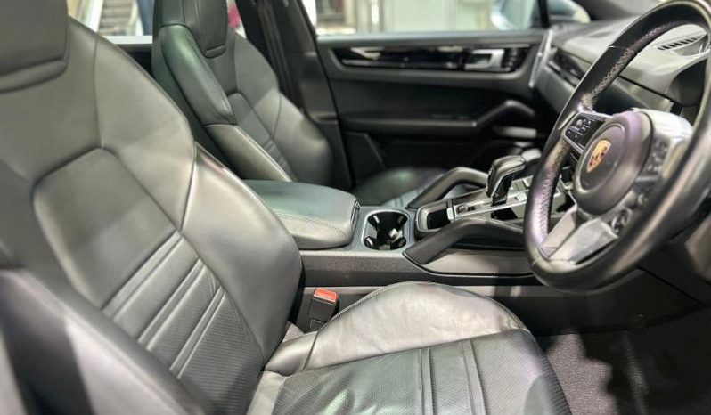 
								Porsche Cayenne Coupe Cayenne full									