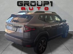 
										Renault Duster 1.2T Zen Mhev 4wd full									