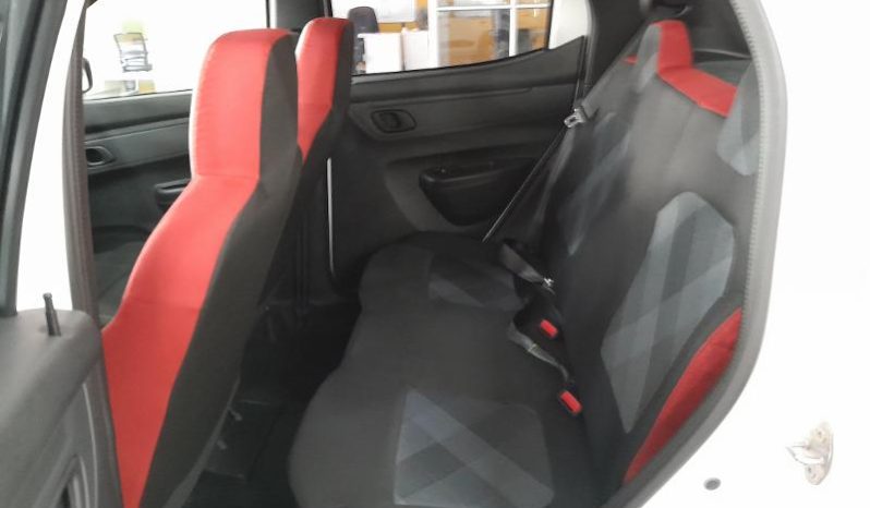 
								Renault Kwid 1.0 Techno full									