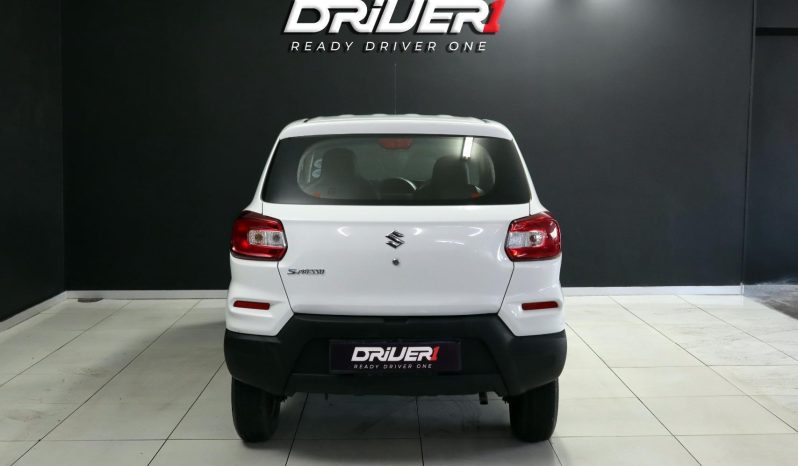 
								Suzuki S-Presso 1.0 GL 5MT full									