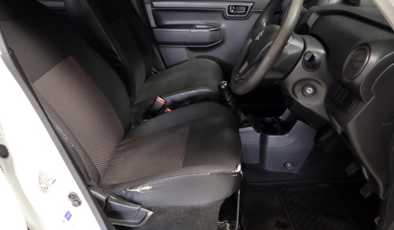 
								Suzuki S-Presso 1.0 GL 5MT full									