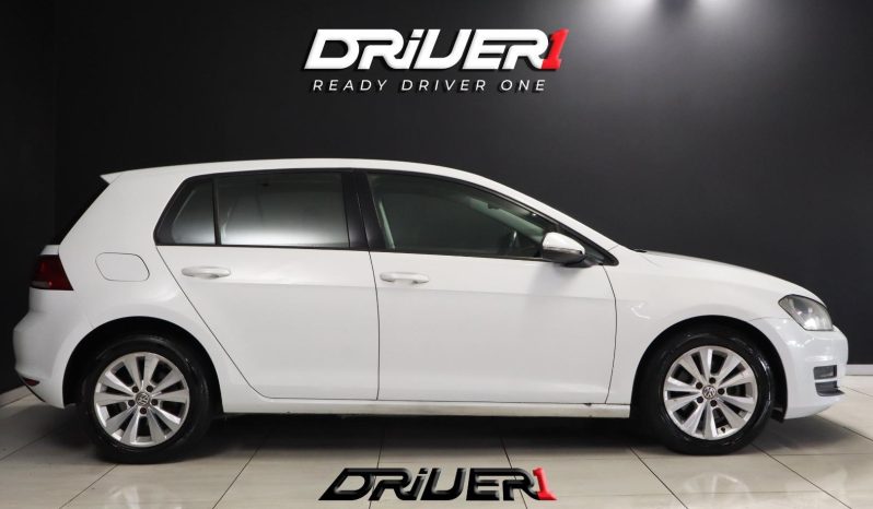 
								Volkswagen Golf 7 1.4 Tsi Bmt Comfortline full									