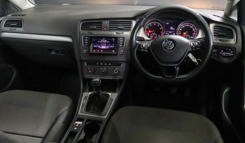 
								Volkswagen Golf 7 1.4 Tsi Bmt Comfortline full									