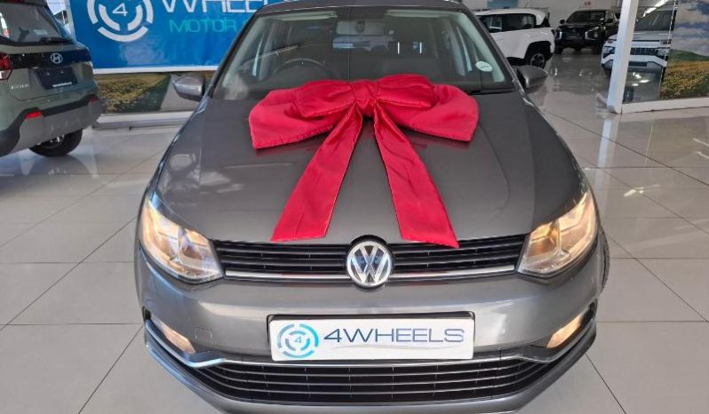 
								Volkswagen Polo 1.2 Tsi Comfortline full									