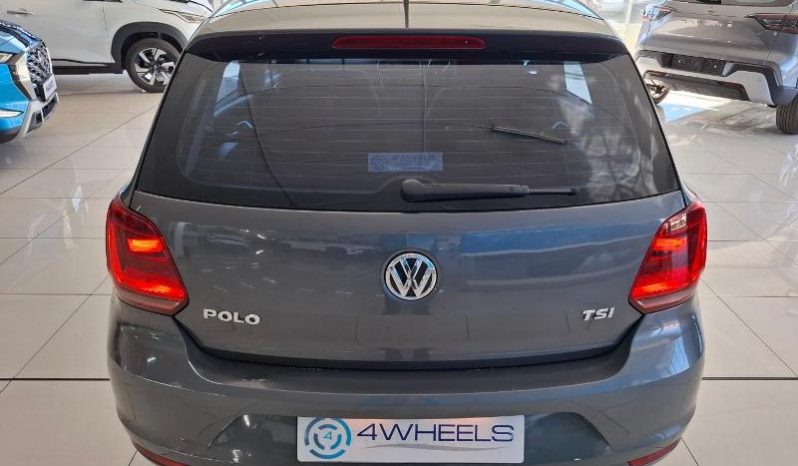 
								Volkswagen Polo 1.2 Tsi Comfortline full									