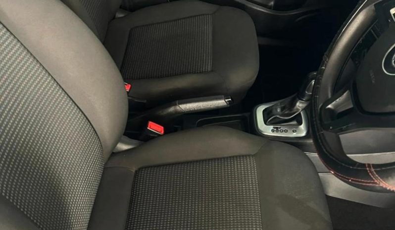 
								Volkswagen Polo Vivo Hatch 1.6 Comfortline Tiptronic full									