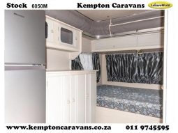 
										Caravan Jurgens Expo full									