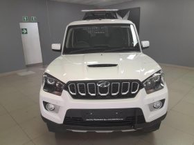 Mahindra Pik Up 2.2 Mhawk D Cab 4X4 S6 Mining Spec