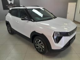 
										Mahindra XUV 3X0 1.2 AX5 MT full									