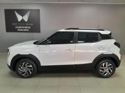 
										Mahindra XUV 3X0 1.2 AX5 MT full									