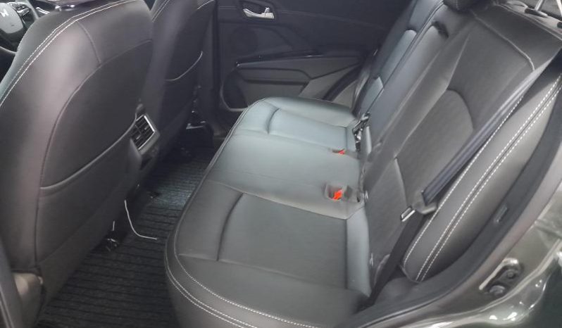 
								Mahindra XUV 3X0 1.2 AX7L AT full									