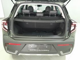 Mahindra XUV 3X0 1.2 AX7L AT