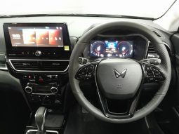 
										Mahindra XUV 3X0 1.2 AX7L AT full									