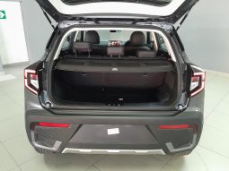 
										Mahindra XUV 3X0 1.2 AX7L AT full									