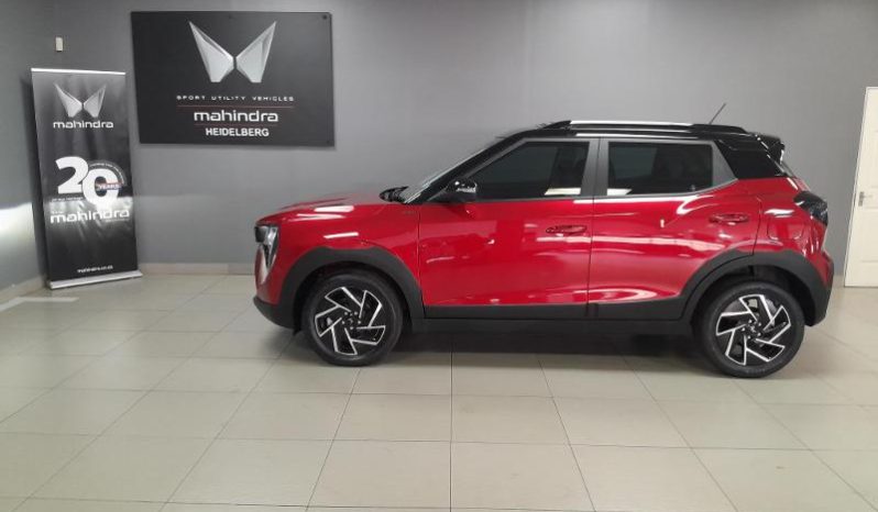 
								Mahindra XUV 3X0 1.2 AX7L AT full									