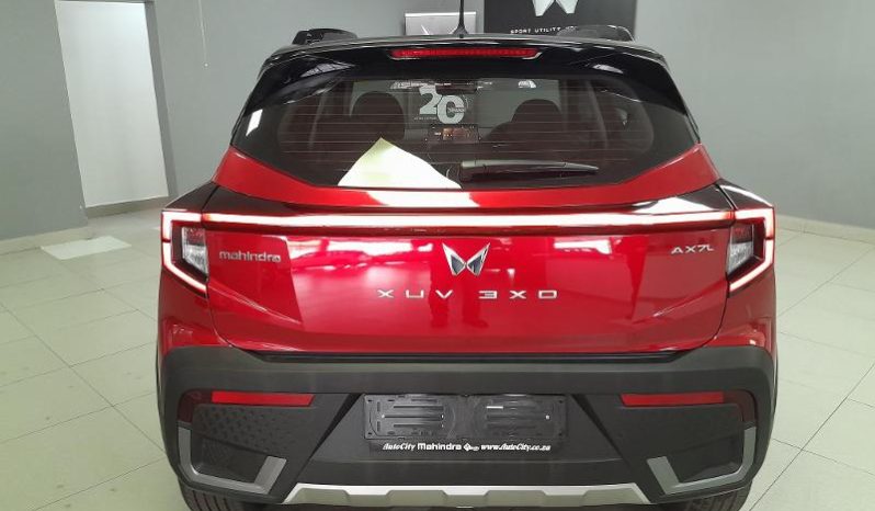 
								Mahindra XUV 3X0 1.2 AX7L AT full									